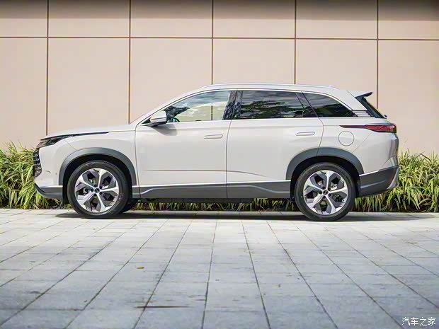 比亞迪 護衛(wèi)艦07 2022款 DM-i