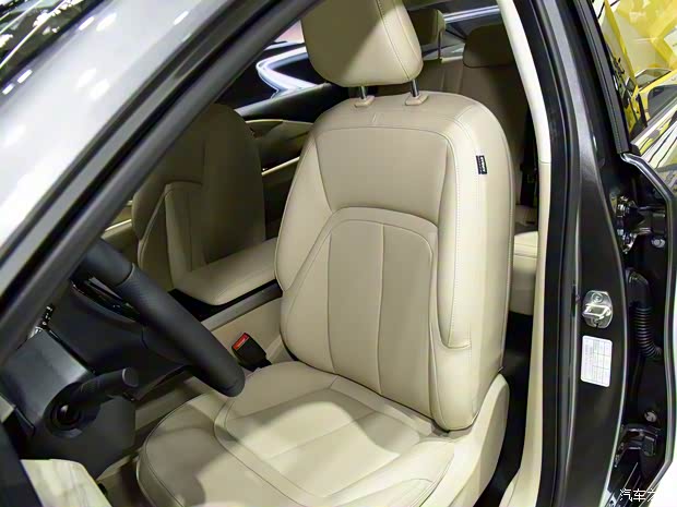 上汽通用五菱 五菱星光 2024款 插電高配