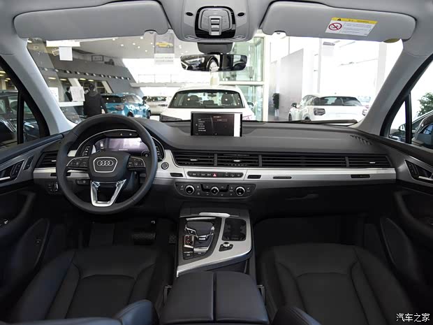 奥迪(进口) 奥迪Q7 2019款 45 TFSI 舒适型