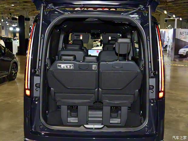 本田(進(jìn)口) STEP WGN 2022款 e:HEV Spada 日本版