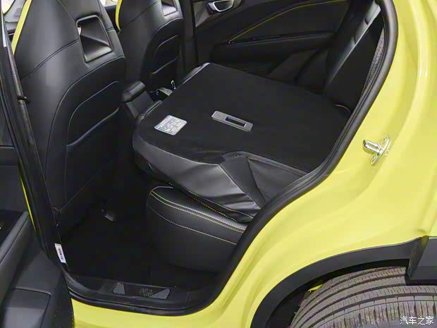 上汽通用五菱 五菱星馳 2022款 1.5T CVT基本型