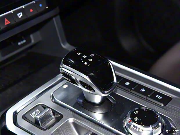 江淮汽車 悍途 2023款 2.0T 自動(dòng)柴油四驅(qū)商務(wù)型標(biāo)雙