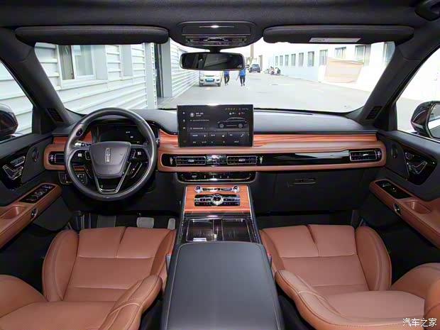 長安林肯 飛行家 2020款 3.0T V6 四驅(qū)尊雅版