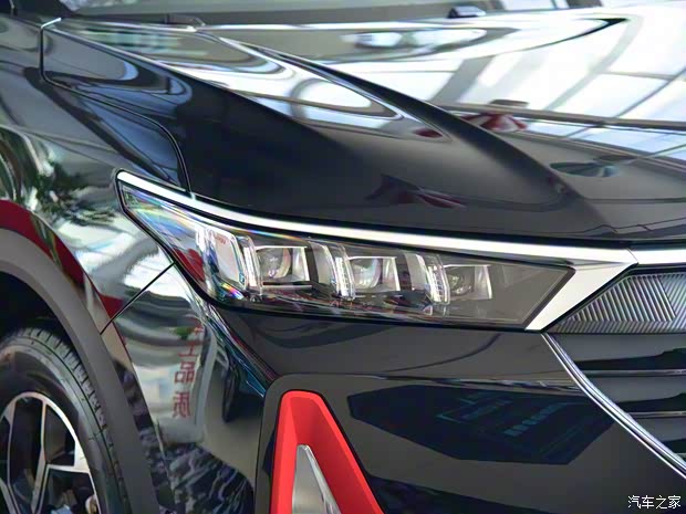 东风乘用车 东风风神AX7 2021款 PRO 1.6T 自动智驾版 东风乘用车 东风风神AX7 2021款 PRO 1.6T 自动智驾版