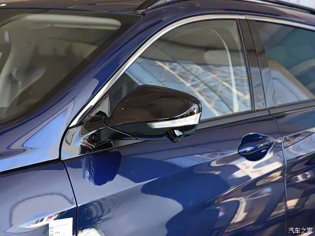 北汽新能源 北汽新能源EX5 2019款 悦潮版