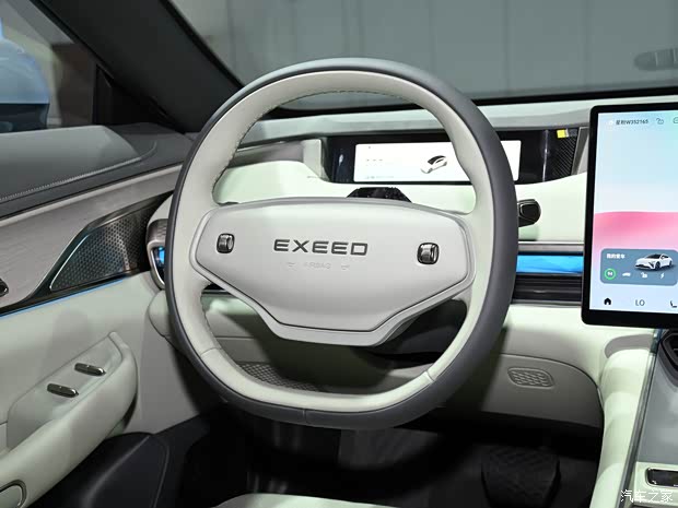 星途 星紀(jì)元 ES 2023款 Plus版