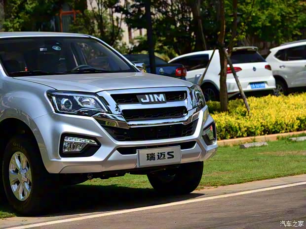 江西五十鈴 瑞邁 2019款 瑞邁S 2.5T四驅(qū)柴油超豪華款加長版JE4D25Q5A