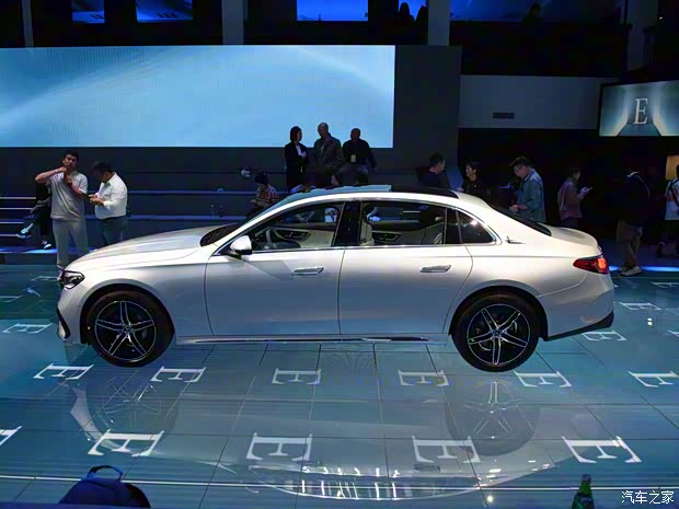 北京奔馳 奔馳E級 2024款 E 300 L 運(yùn)動型