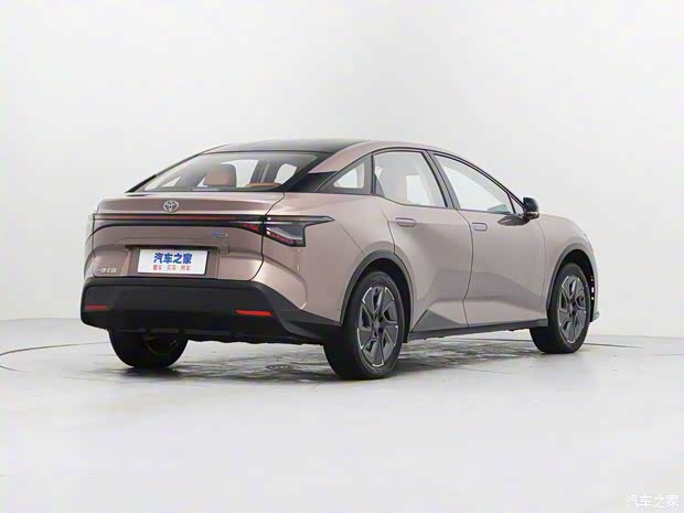 一汽丰田 丰田bZ3 2023款 试装车 一汽丰田 丰田bZ3 2023款 试装车