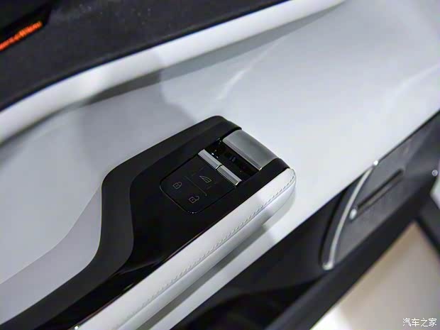 Polestar Polestar 3 2024款 雙電機(jī)高性能版