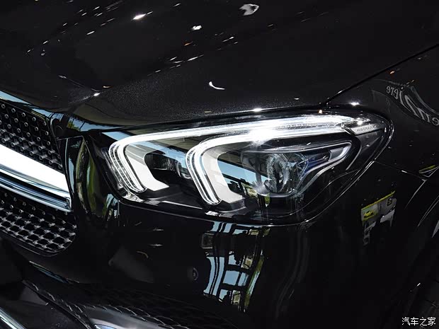 奔驰(进口) 奔驰GLE 2020款 GLE 400 d 4MATIC 轿跑SUV 奔驰(进口) 奔驰GLE 2020款 GLE 400 d 4MATIC 轿跑SUV