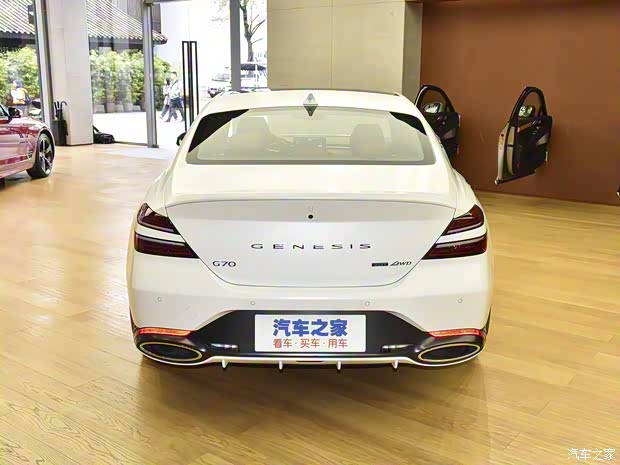 捷尼赛思 捷尼赛思G70 2022款 2.0T 四驱旗舰型