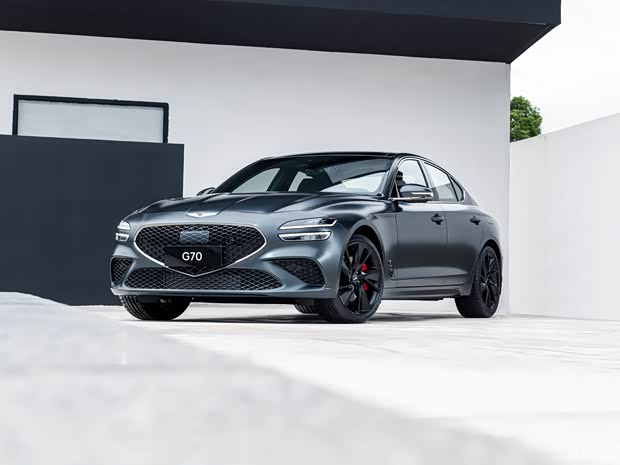 捷尼赛思 捷尼赛思G70 2022款 2.0T Edition 1限定版 捷尼赛思 捷尼赛思G70 2022款 2.0T Edition 1限定版