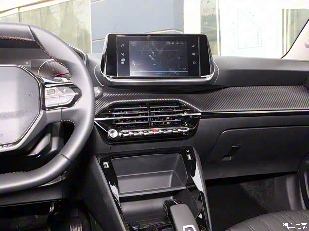 东风标致 标致2008 2020款 230THP 中配版