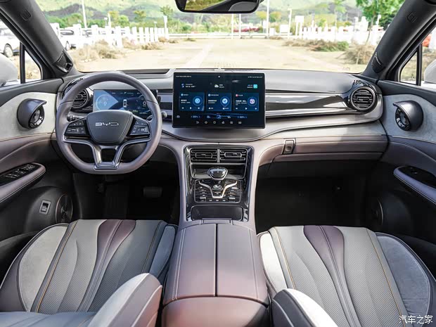 比亚迪 护卫舰07 2023款 DM-p 175KM 四驱旗舰型 比亚迪 护卫舰07 2023款 DM-p 175KM 四驱旗舰型