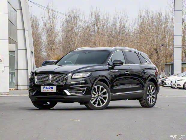 林肯(进口) 航海家(进口) 2019款 2.0T 四驱尊雅版 国VI 林肯(进口) 航海家(进口) 2019款 2.0T 四驱尊雅版 国VI