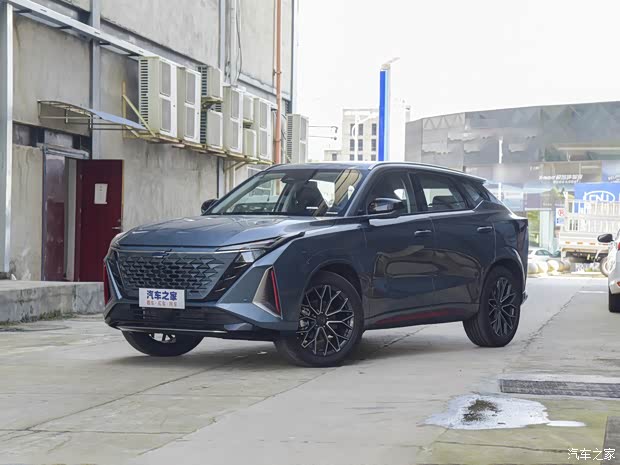 長(zhǎng)安汽車 長(zhǎng)安歐尚Z6 2023款 藍(lán)鯨 1.5T DCT智領(lǐng)型