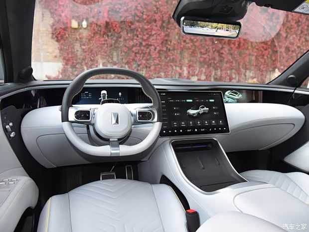 阿维塔科技 阿维塔11 2022款 长续航双电机奢享版 4座 阿维塔科技 阿维塔11 2022款 长续航双电机奢享版 4座