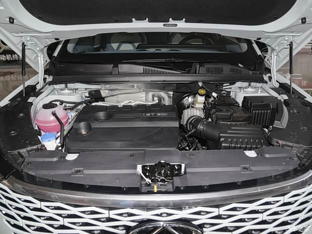 奇瑞汽车 欧萌达 2022款 1.6TGDI DCT高维版