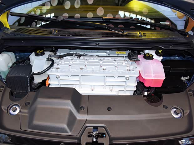 上汽大通 上汽大通MAXUS EUNIQ 7 2021款 旗舰版 上汽大通 上汽大通MAXUS EUNIQ 7 2021款 旗舰版