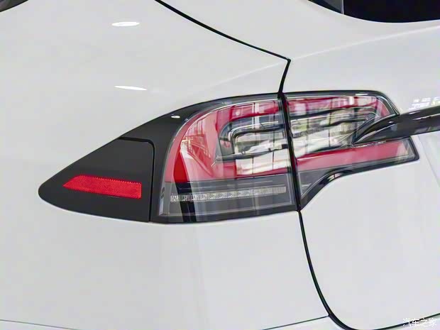 特斯拉（進口） Model X 2021款 三電機全輪驅(qū)動 Plaid版