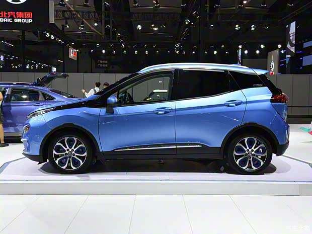 北汽新能源 北汽新能源EX3 2018款 基本型 北汽新能源 北汽新能源EX3 2018款 基本型