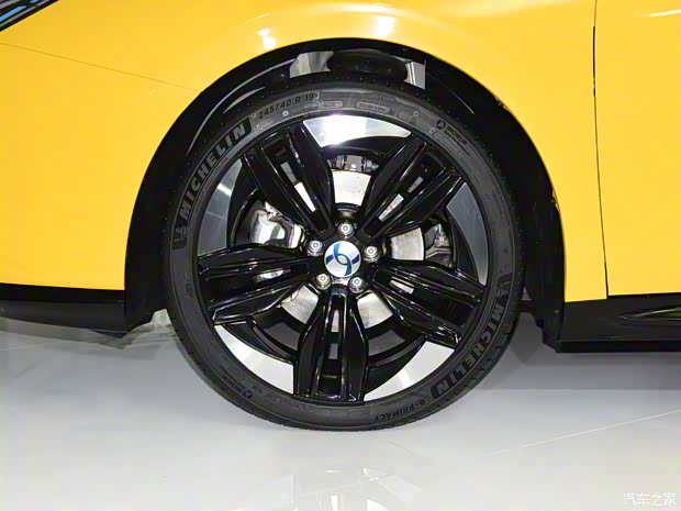 合創(chuàng)汽車 合創(chuàng)A06 2022款 基本型