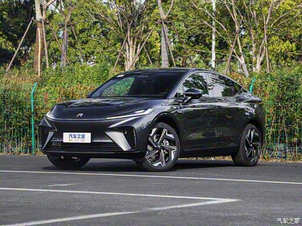 上汽集团 飞凡R7 2022款 基本型 上汽集团 飞凡R7 2022款 基本型