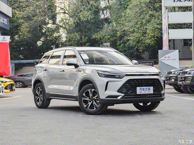 北京汽车 北京X7 2022款 1.5TD DCT致尚版