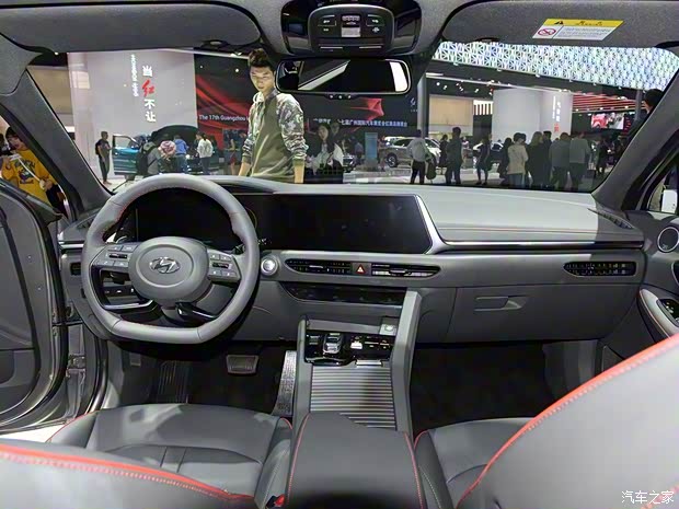 北京现代 索纳塔 2019款 基本型