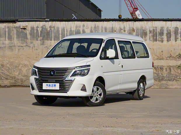 東風(fēng)風(fēng)行 菱智 2024款 M5L 1.5T 手動(dòng)豪華型 7座