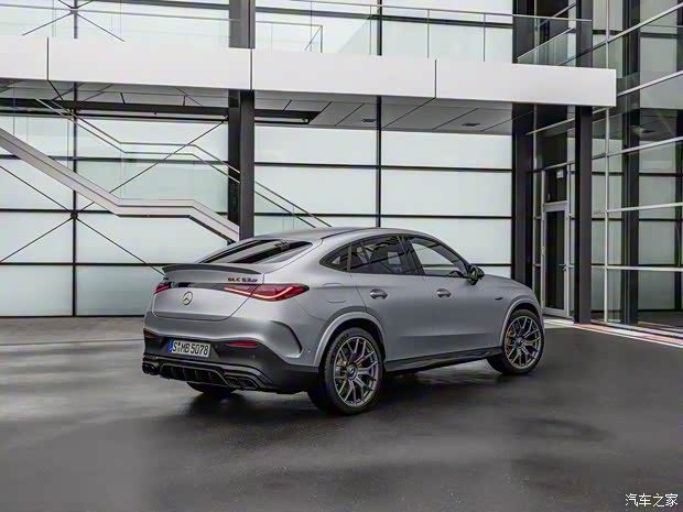 梅賽德斯-AMG 奔馳GLC轎跑 AMG 2023款 AMG GLC 63 S 4MATIC+  轎跑SUV 梅賽德斯-AMG 奔馳GLC轎跑 AMG 2023款 AMG GLC 63 S 4MATIC+  轎跑SUV