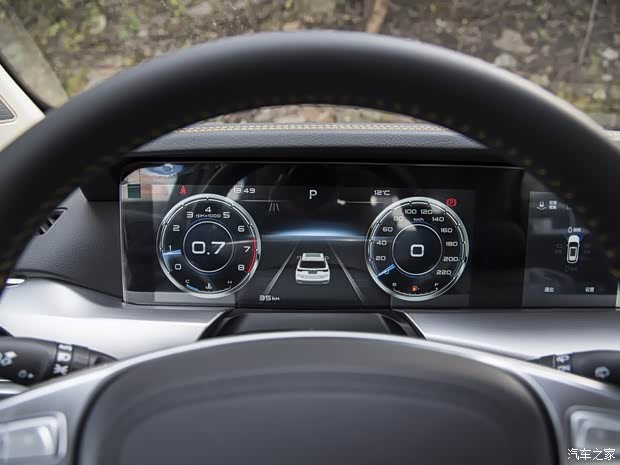 一汽奔騰 奔騰T77 2022款 基本型