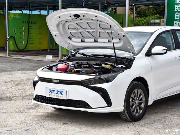 吉利幾何 吉利幾何G6 2024款 410 尊貴型