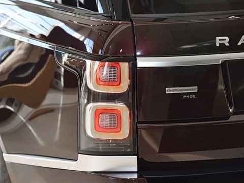 2021款 3.0 L6 传世加长经典版 2021款 3.0 L6 传世加长经典版