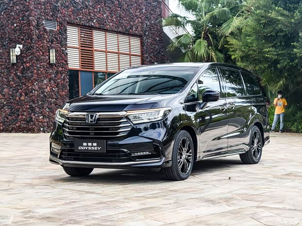 广汽本田 奥德赛 2022款 e:HEV 顶配版