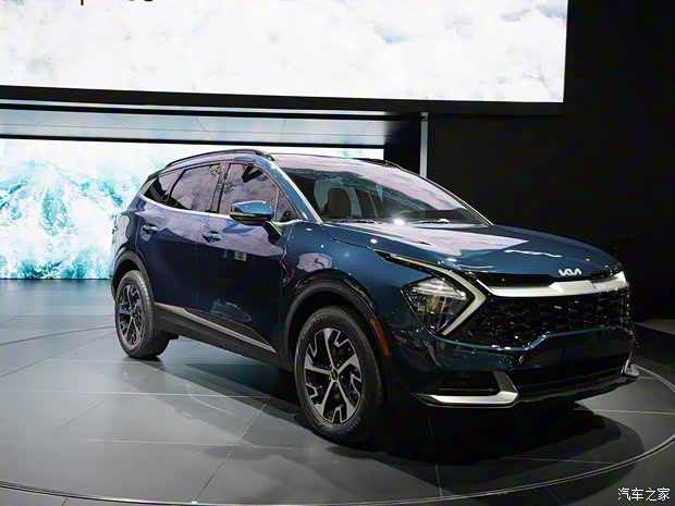 起亚(进口) SPORTAGE 2023款 HEV 美国版 起亚(进口) SPORTAGE 2023款 HEV 美国版