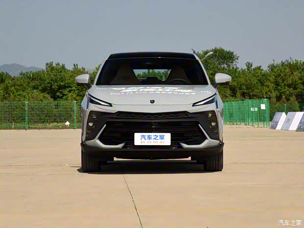 東風風行 風行T5 EVO 2024款 狂飚版 1.5TD DCT馬赫榮耀款 東風風行 風行T5 EVO 2024款 狂飚版 1.5TD DCT馬赫榮耀款