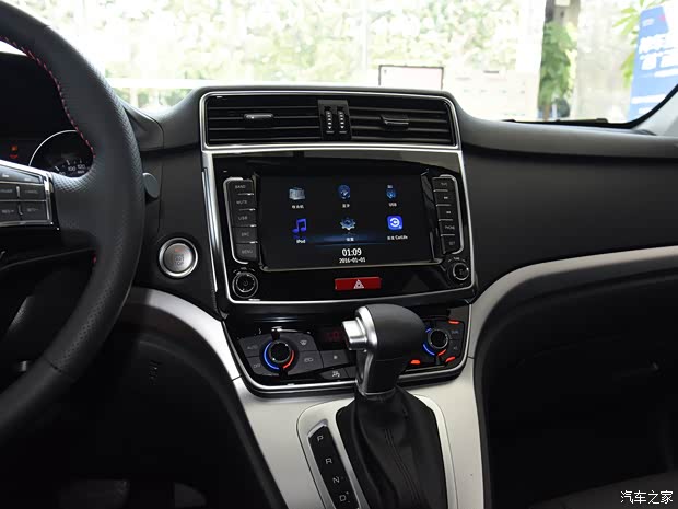 长城汽车 哈弗M6 2019款 1.5T DCT两驱精英型 国VI