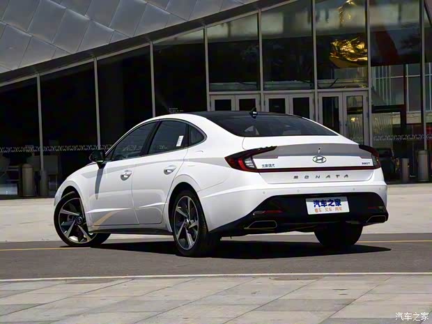 北京现代 索纳塔 2020款 380T 基本型