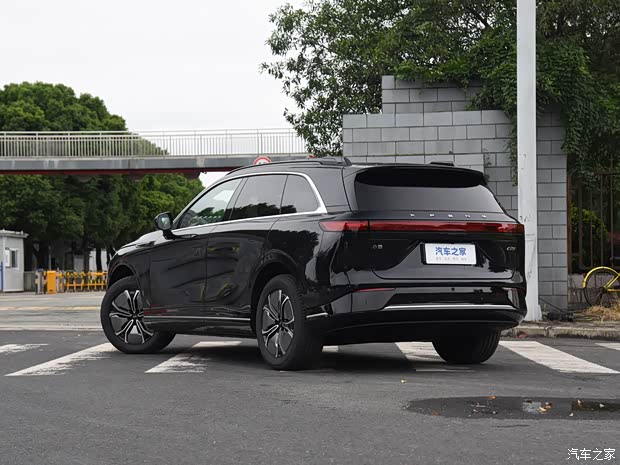 小鹏汽车 小鹏G9 2024款 570 Pro 小鹏汽车 小鹏G9 2024款 570 Pro