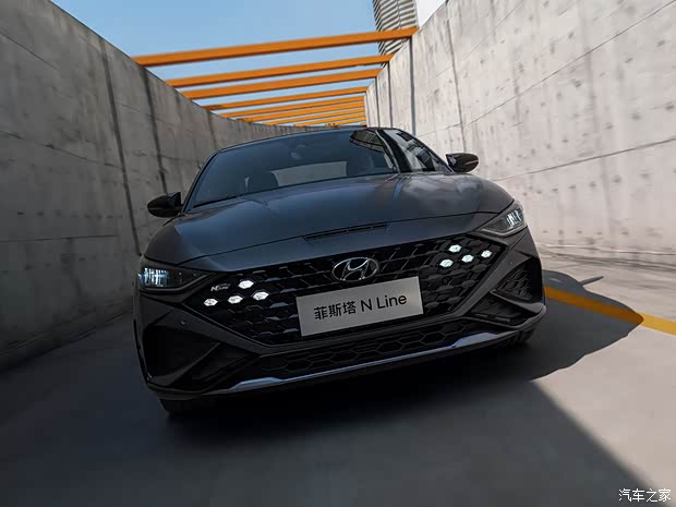 北京现代 菲斯塔 2023款 270T N Line 北京现代 菲斯塔 2023款 270T N Line