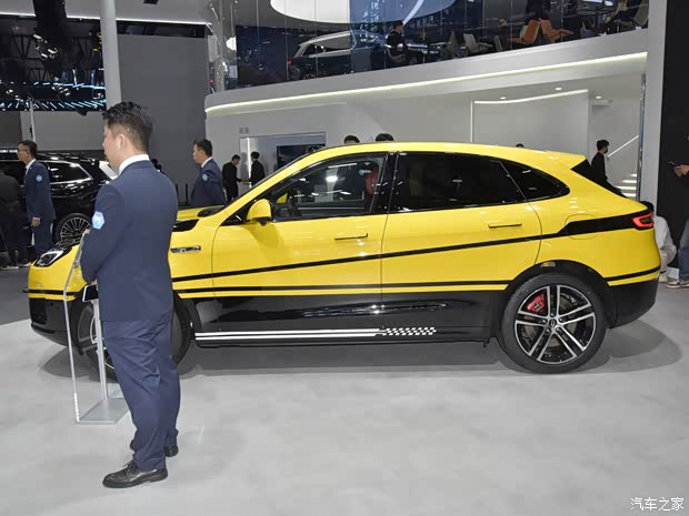 赛力斯汽车 问界M5 2023款 都市幻彩套装 赛力斯汽车 问界M5 2023款 都市幻彩套装