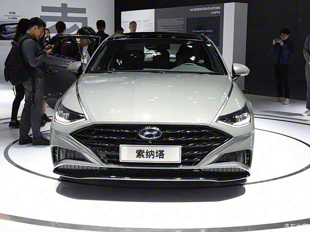 北京现代 索纳塔 2019款 基本型