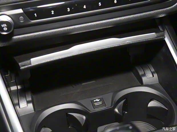 华晨宝马 宝马3系 2021款 325Li xDrive M运动套装 华晨宝马 宝马3系 2021款 325Li xDrive M运动套装