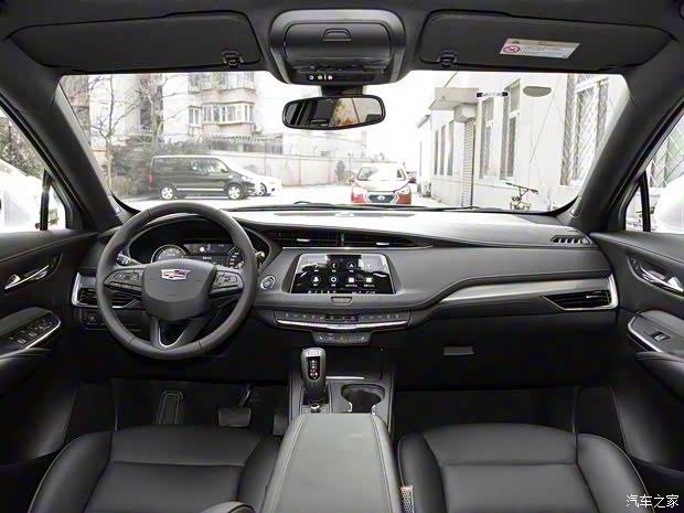 上汽通用凱迪拉克 凱迪拉克XT4 2018款 28T 兩驅(qū)領(lǐng)先型
