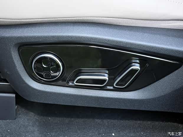 比亞迪 唐新能源 2024款 EV 冠軍版 730KM 尊享型