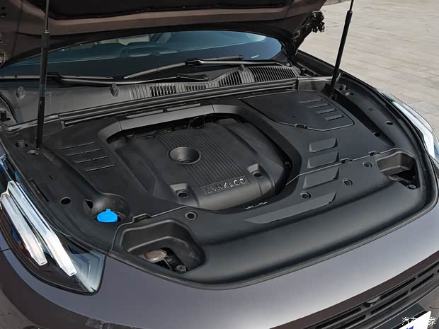 領(lǐng)克 領(lǐng)克02 2019款 高能版 2.0T 自動兩驅(qū)耀Pro版 國VI