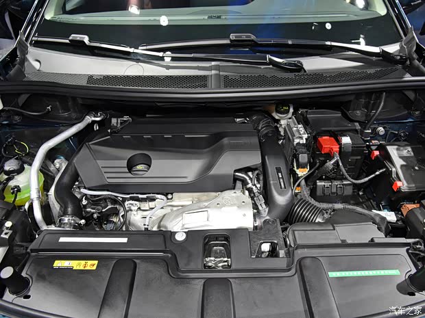 東風(fēng)標(biāo)致 標(biāo)致4008 2021款 400THP 創(chuàng)享版