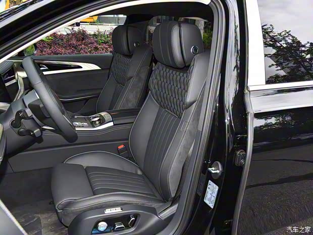 一汽紅旗 紅旗H9 2023款 2.0T 智聯(lián)旗暢版